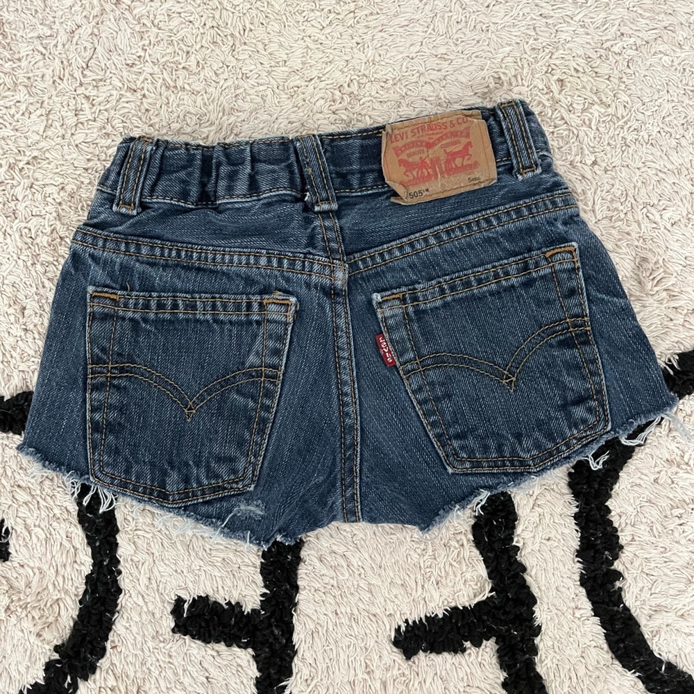 Levi’s Cutoff Jean Shorts Girls